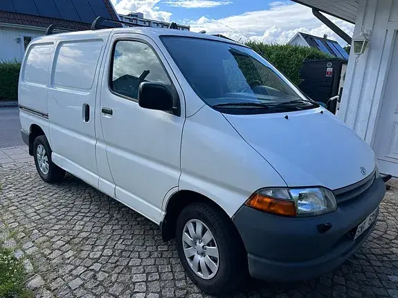 Toyota Hiace 2001 photo 5