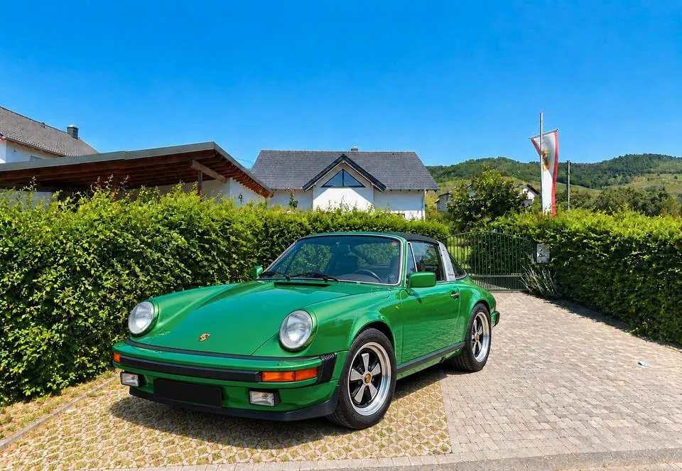 Porsche 911 Targa