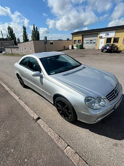 Mercedes-Benz Clk200 2003 photo 2