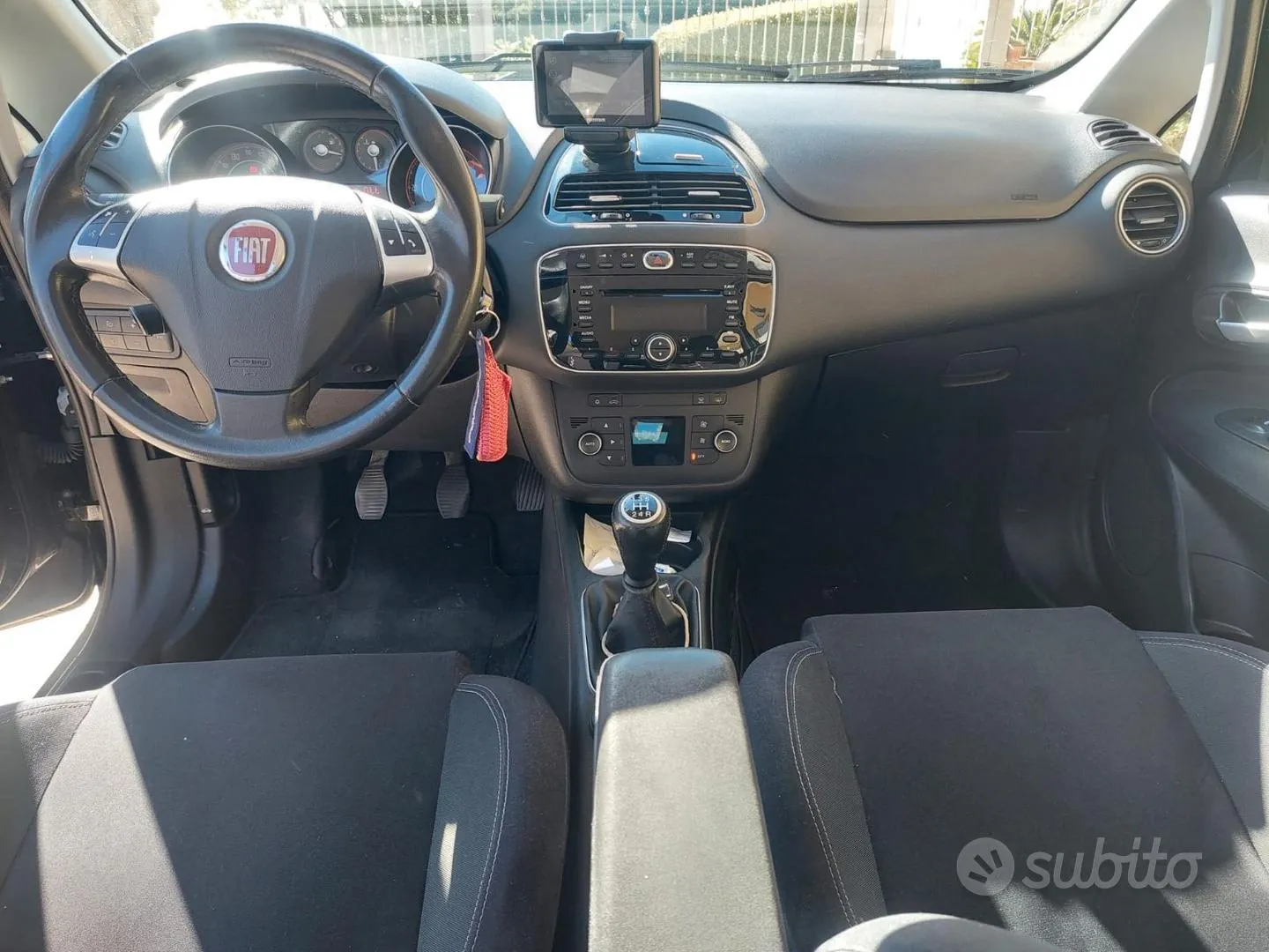 Fiat Punto 2014 photo 4
