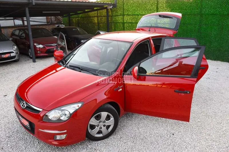 Hyundai I30 2009 photo 3