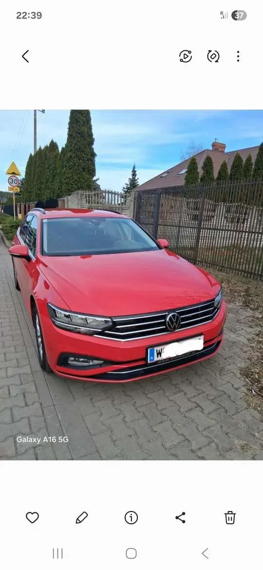 Volkswagen Passat 2021 photo 2