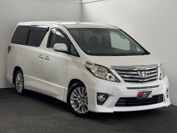 Toyota Alphard 2012 photo 2