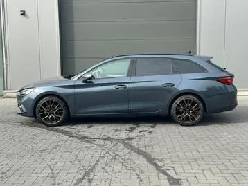 Seat Leon 2021 photo 2