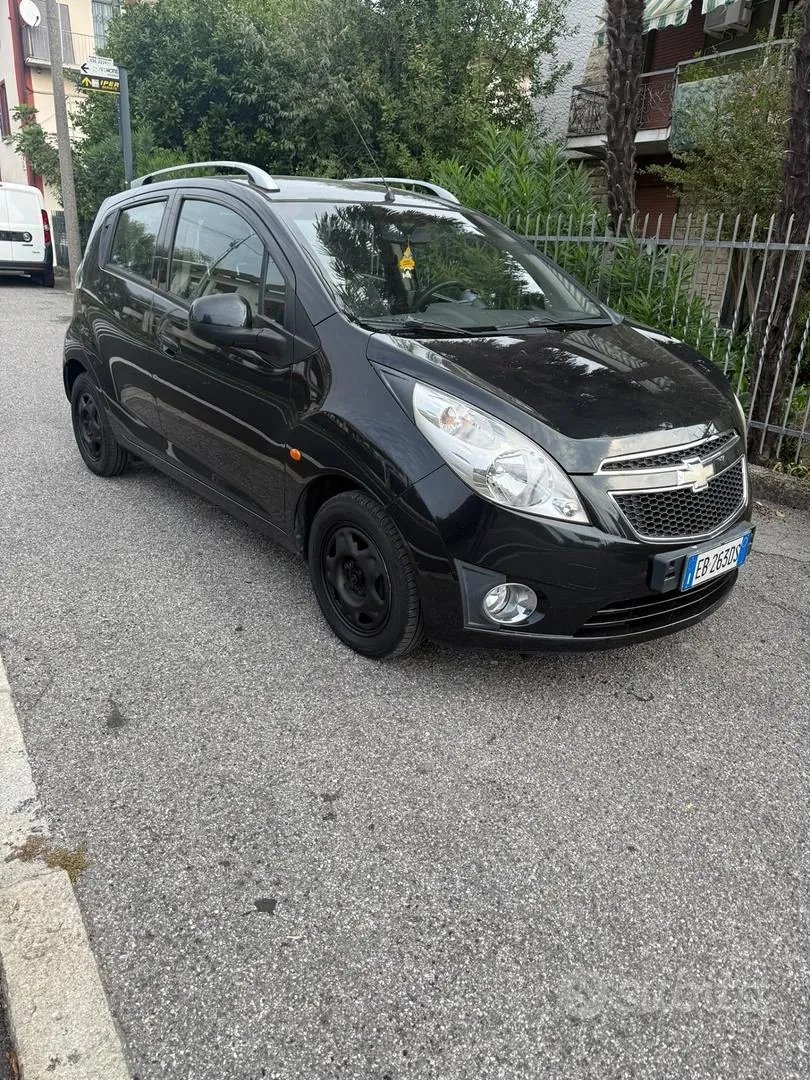 Chevrolet Spark 2010 photo 2