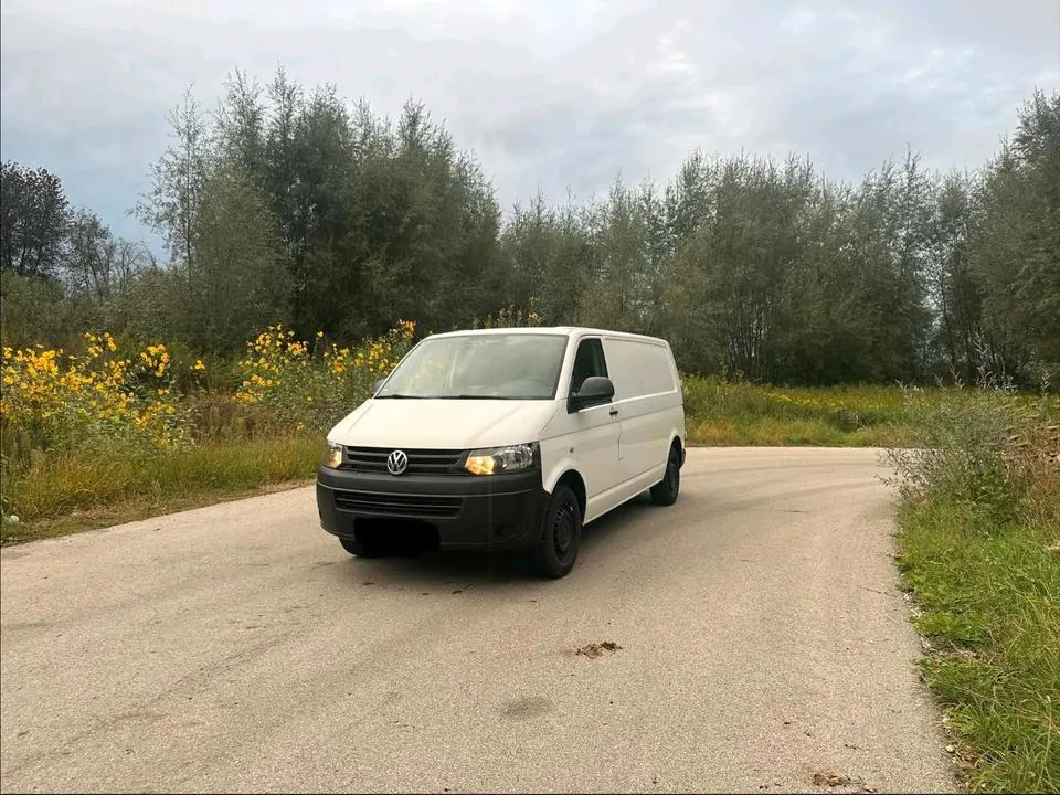 Volkswagen T5