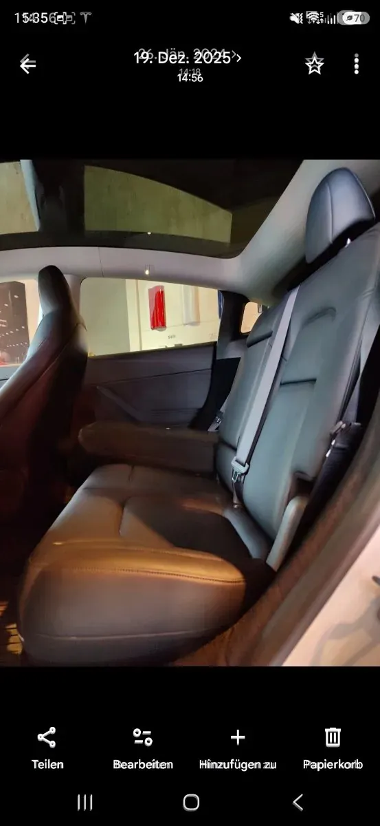 Tesla Model Y 2024 photo 2