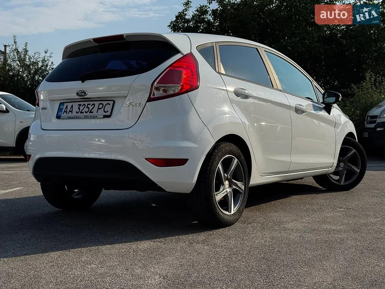 Ford Fiesta 2013 photo 5