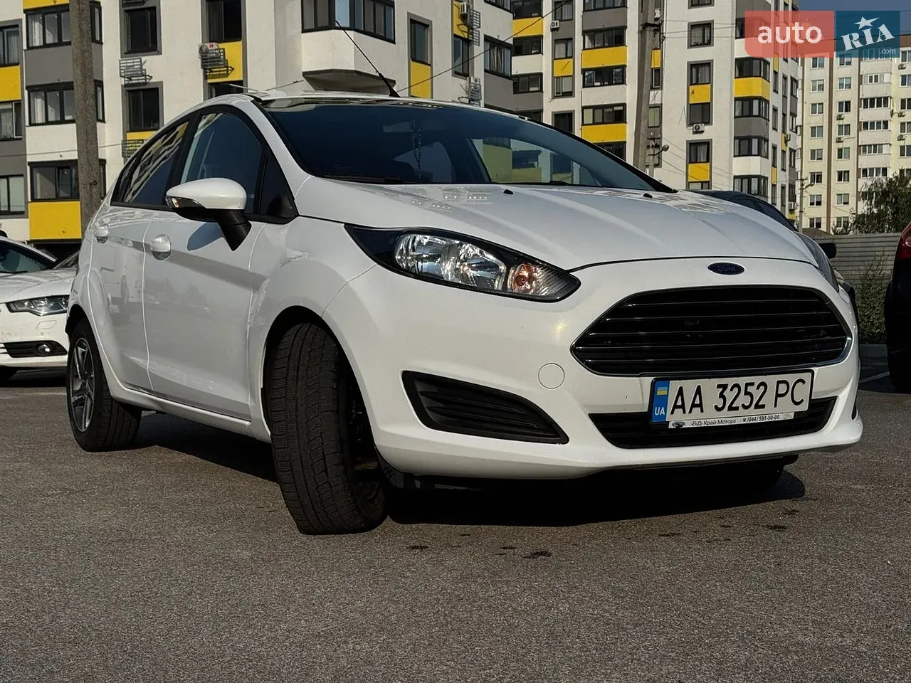 Ford Fiesta 2013 photo 4