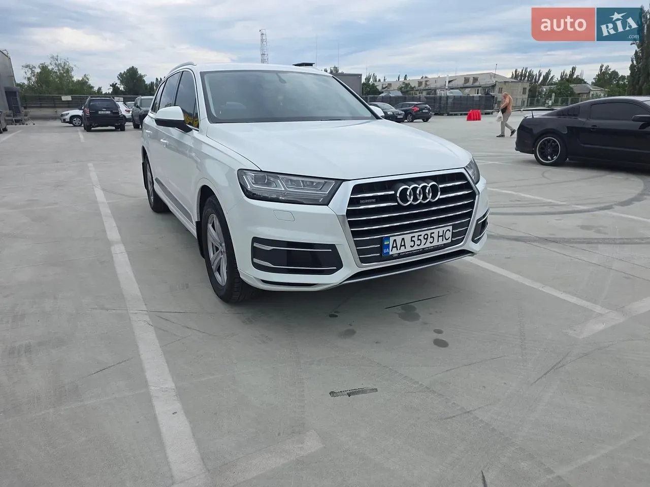 Audi Q7 2017 photo 5
