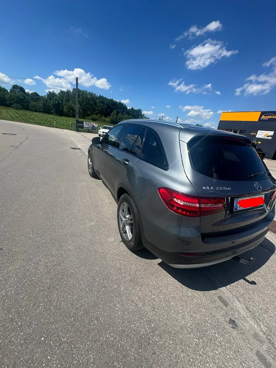 Mercedes-Benz Glc-Class 2016 photo 3
