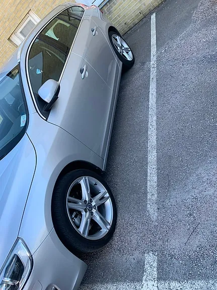 Volvo V60 2017 photo 3