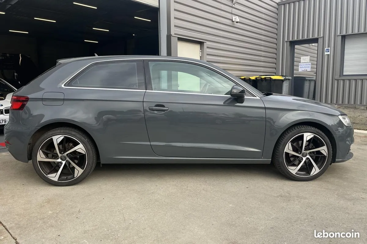 Audi A3 2016 photo 5