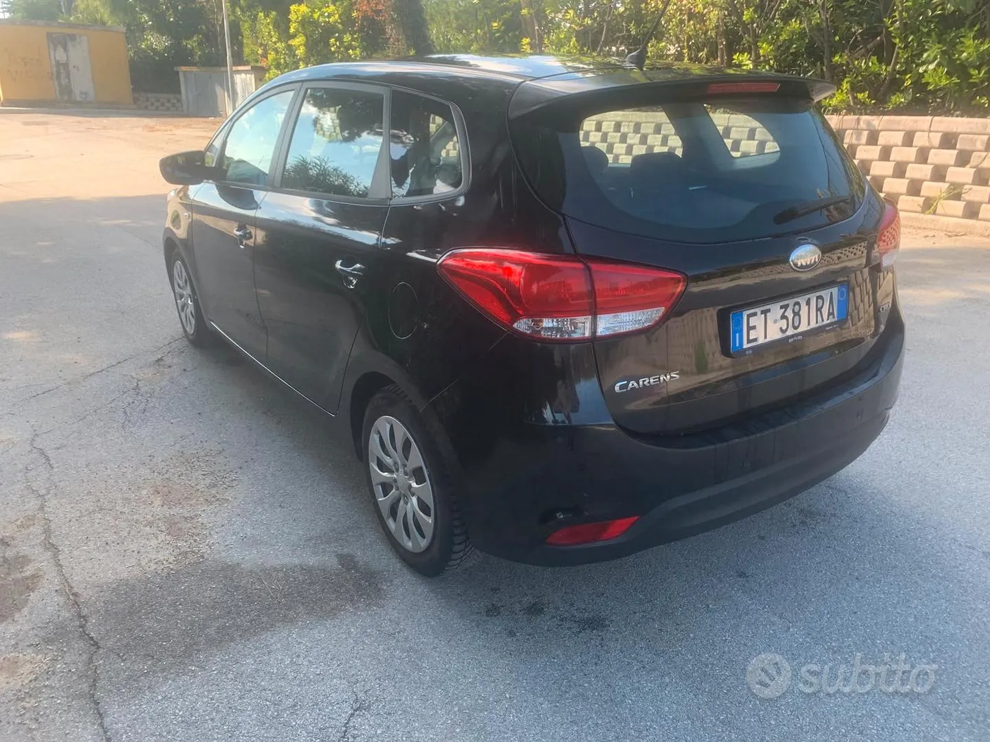 Kia Carens 2013 photo 5