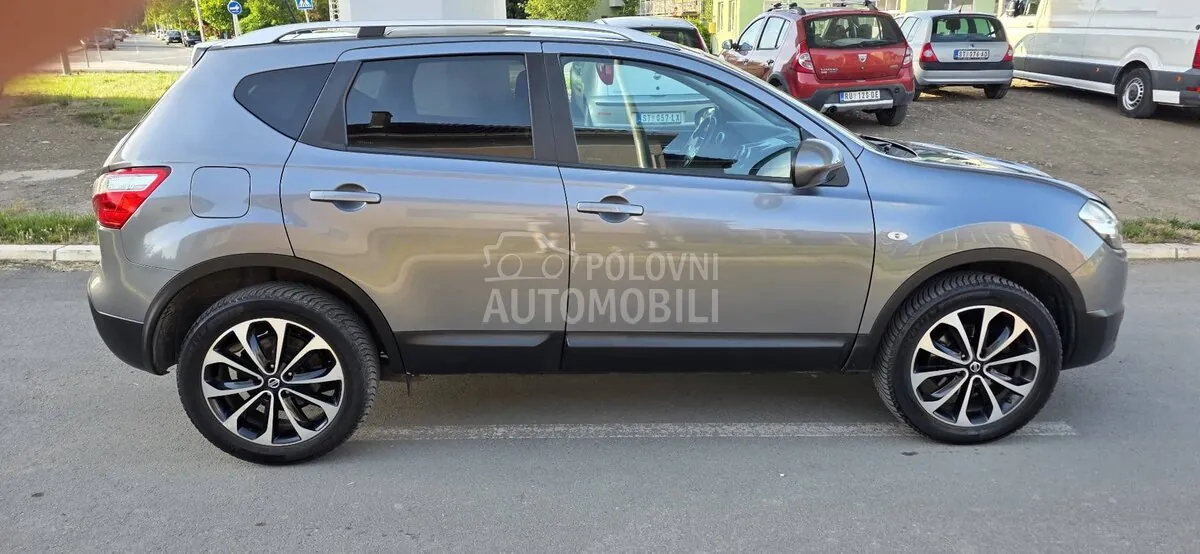 Nissan Qashqai 2011 photo 5