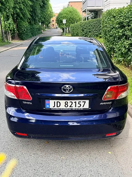 Toyota Avensis 2011 photo 4