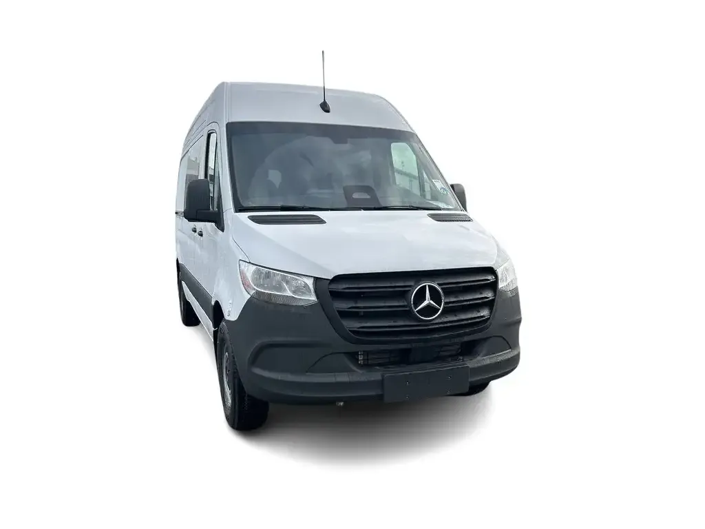Mercedes-Benz Sprinter 2026 photo 3