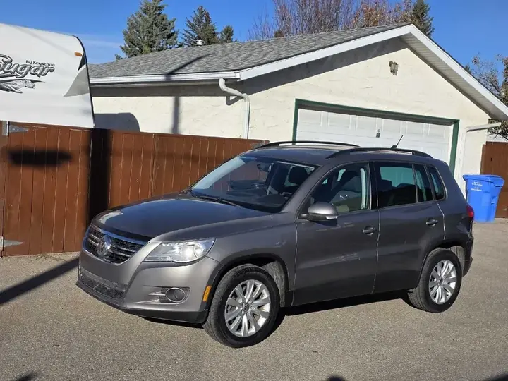 Volkswagen Tiguan 2009 photo 5