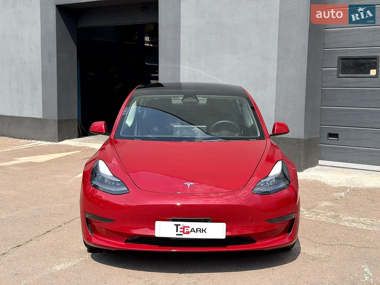 Tesla Model 3 2022 photo 3