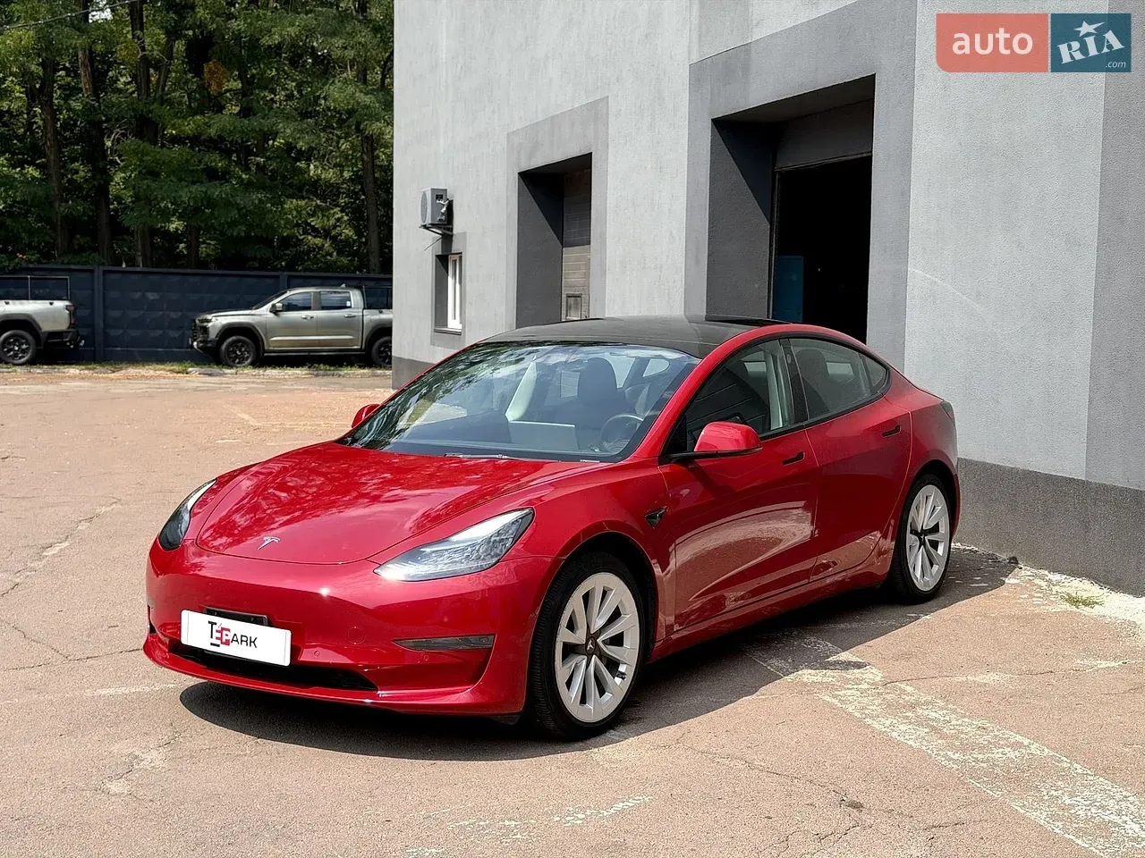 Tesla Model 3 2022 photo 4