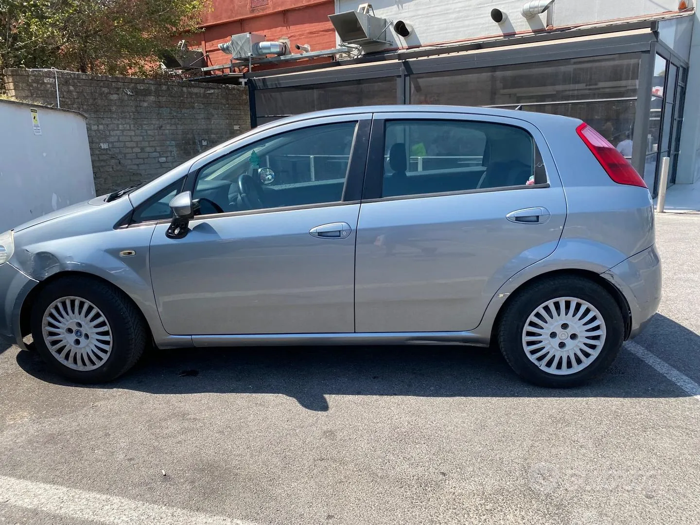 Fiat Grande Punto 2007 photo 2