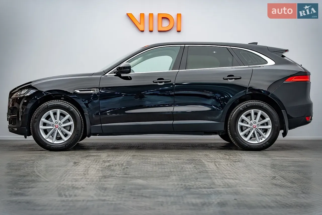 Jaguar F-Pace 2018 photo 3