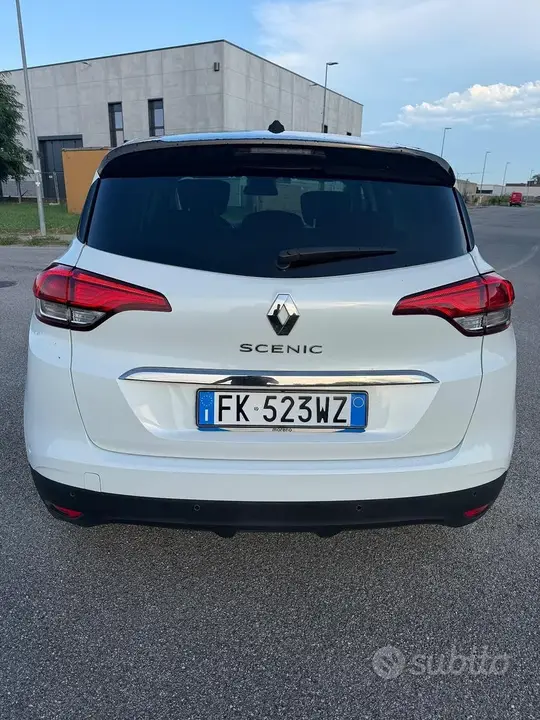 Renault Scenic 2017 photo 5