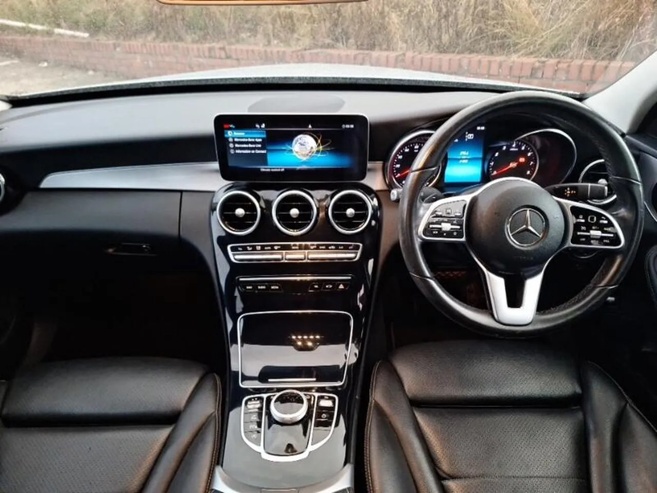 Mercedes-Benz C-Class 2019 photo 3