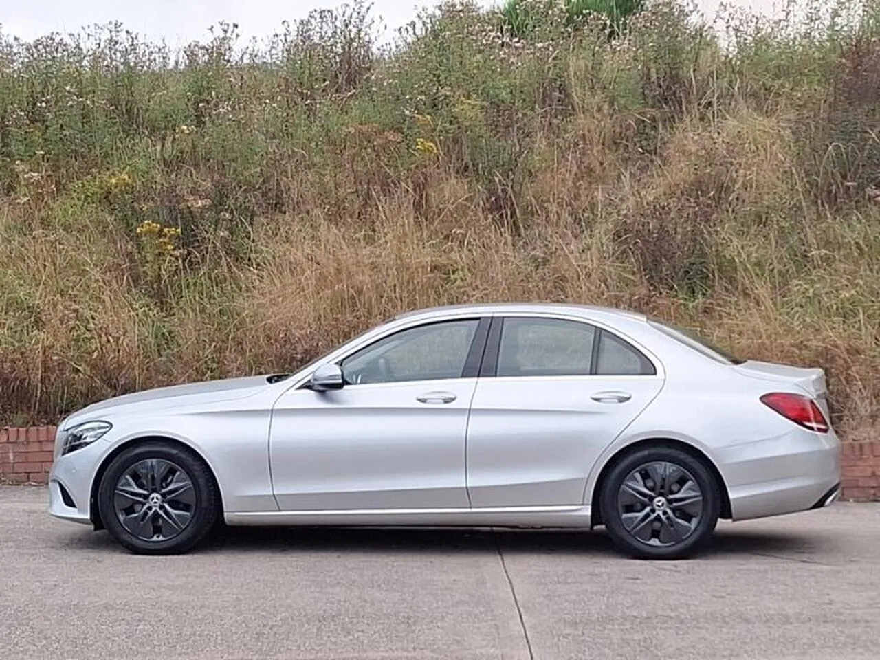 Mercedes-Benz C-Class 2019 photo 4