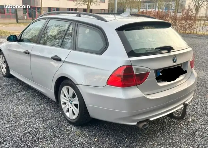 BMW Série 3 2006 photo 3