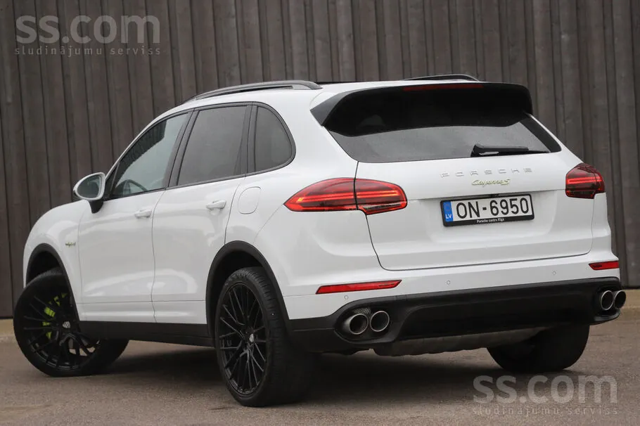 Porsche Cayenne 2015 photo 5