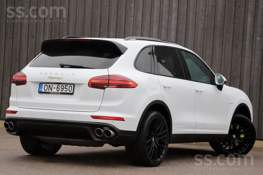 Porsche Cayenne 2015 photo 4