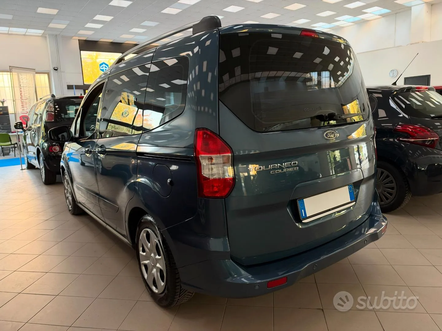 Ford Tourneo Courier 2021 photo 3