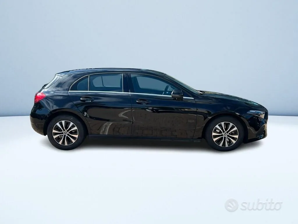 Mercedes-Benz A 2025 photo 3