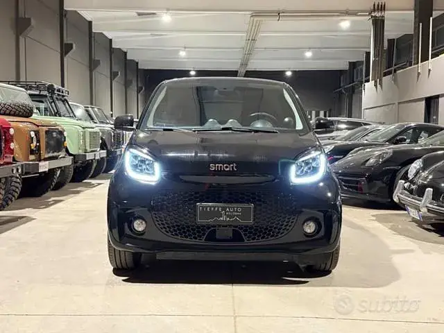 Smart Fortwo 2022 photo 2