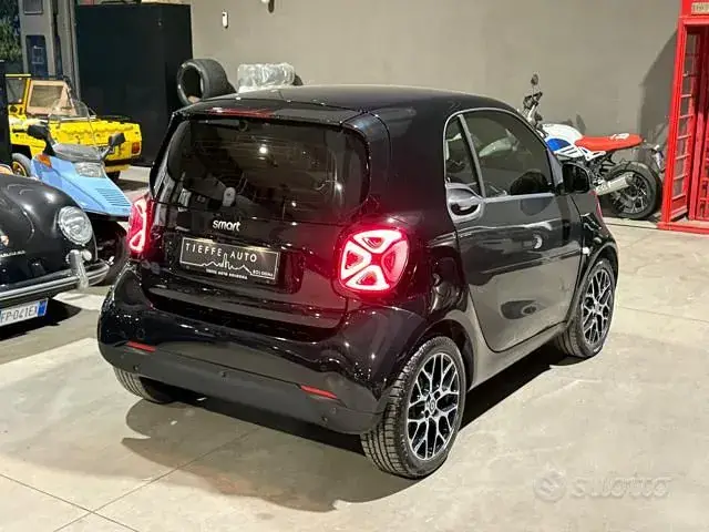 Smart Fortwo 2022 photo 4