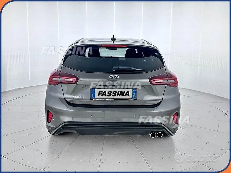 Ford Focus 2025 photo 5