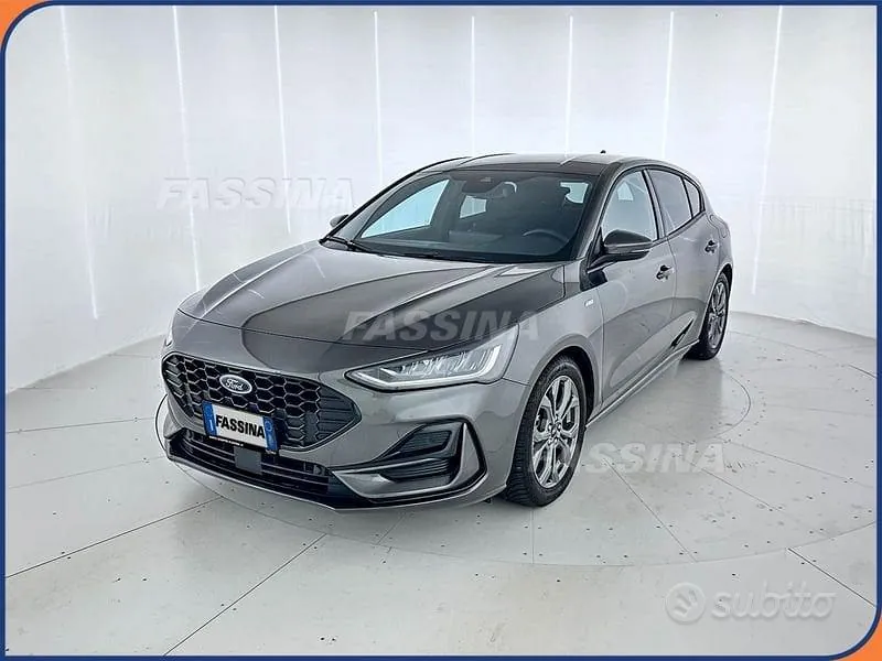 Ford Focus 2025 photo 3