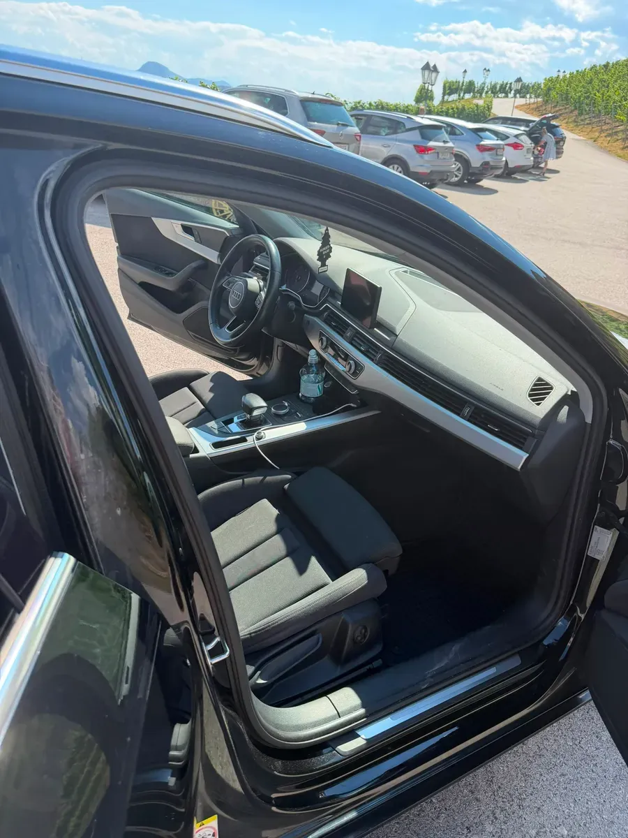 Audi A4 2017 photo 3
