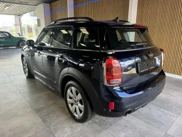 Mini One 2020 photo 3