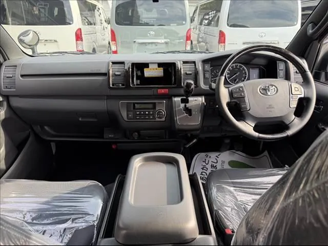 Toyota Hiace Gl 2026 photo 4