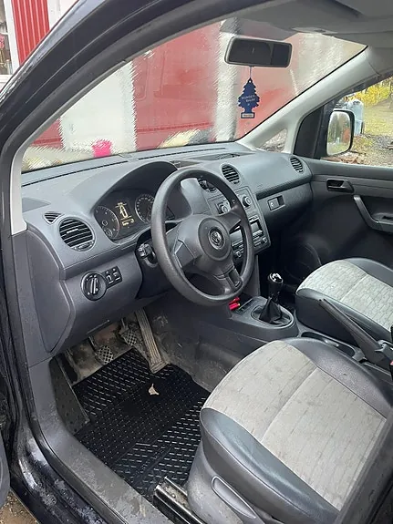 Volkswagen Caddy 2013 photo 2