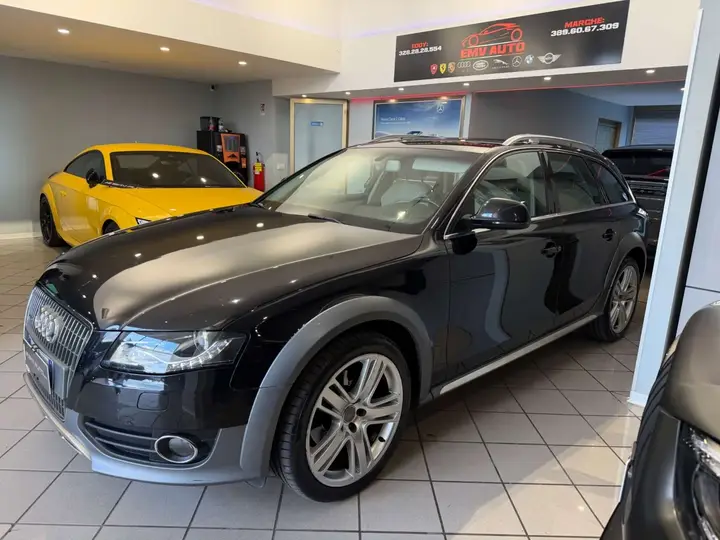 Audi A4 Allroad 2011 photo 4