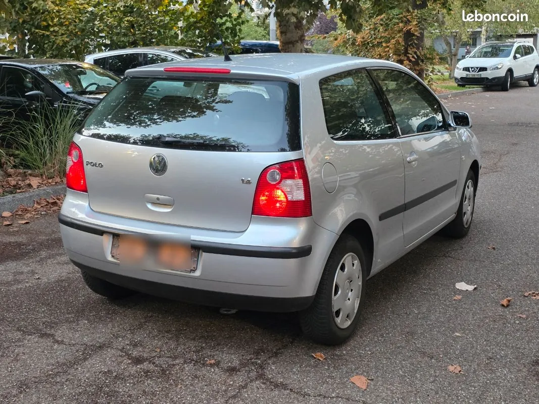 Volkswagen Polo 2002 photo 2