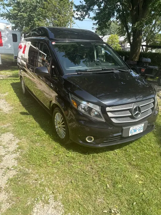 Mercedes-Benz Metris Van