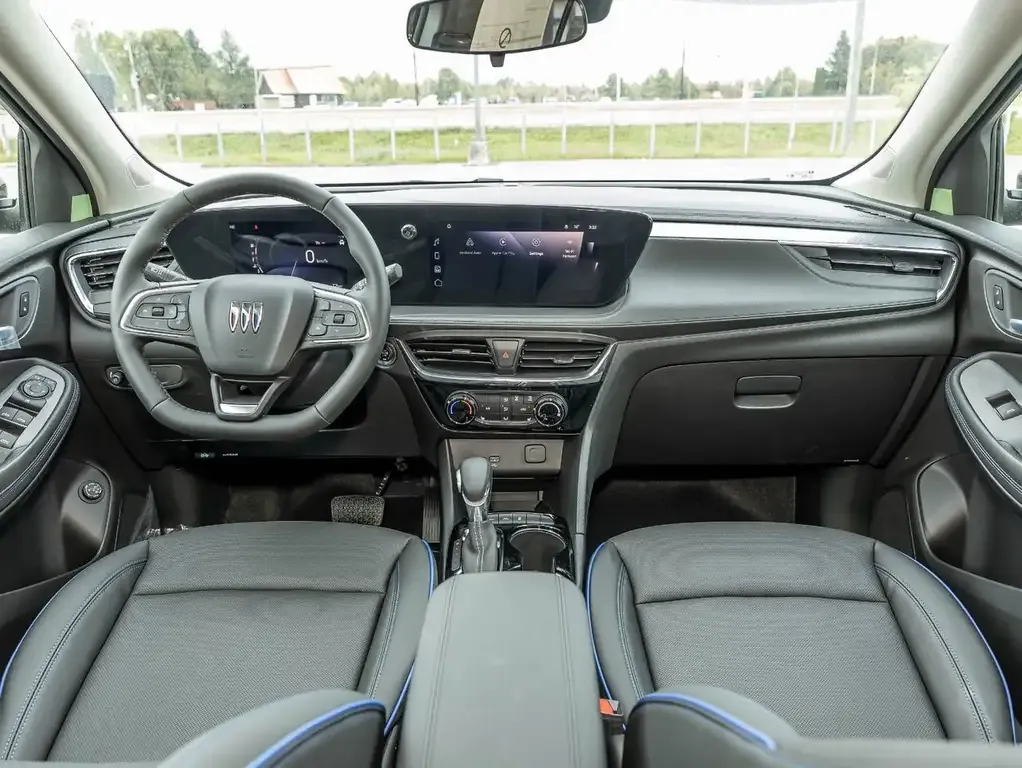 Buick Encore 2026 photo 4