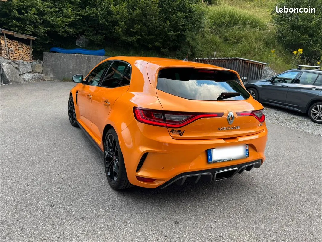 Renault Megane 2018 photo 3