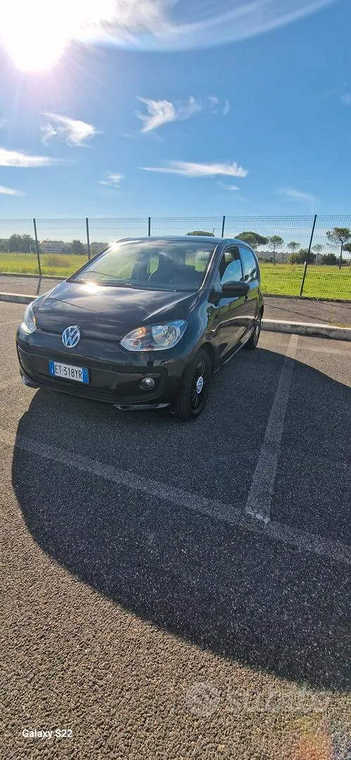 Volkswagen Up 2014 photo 3