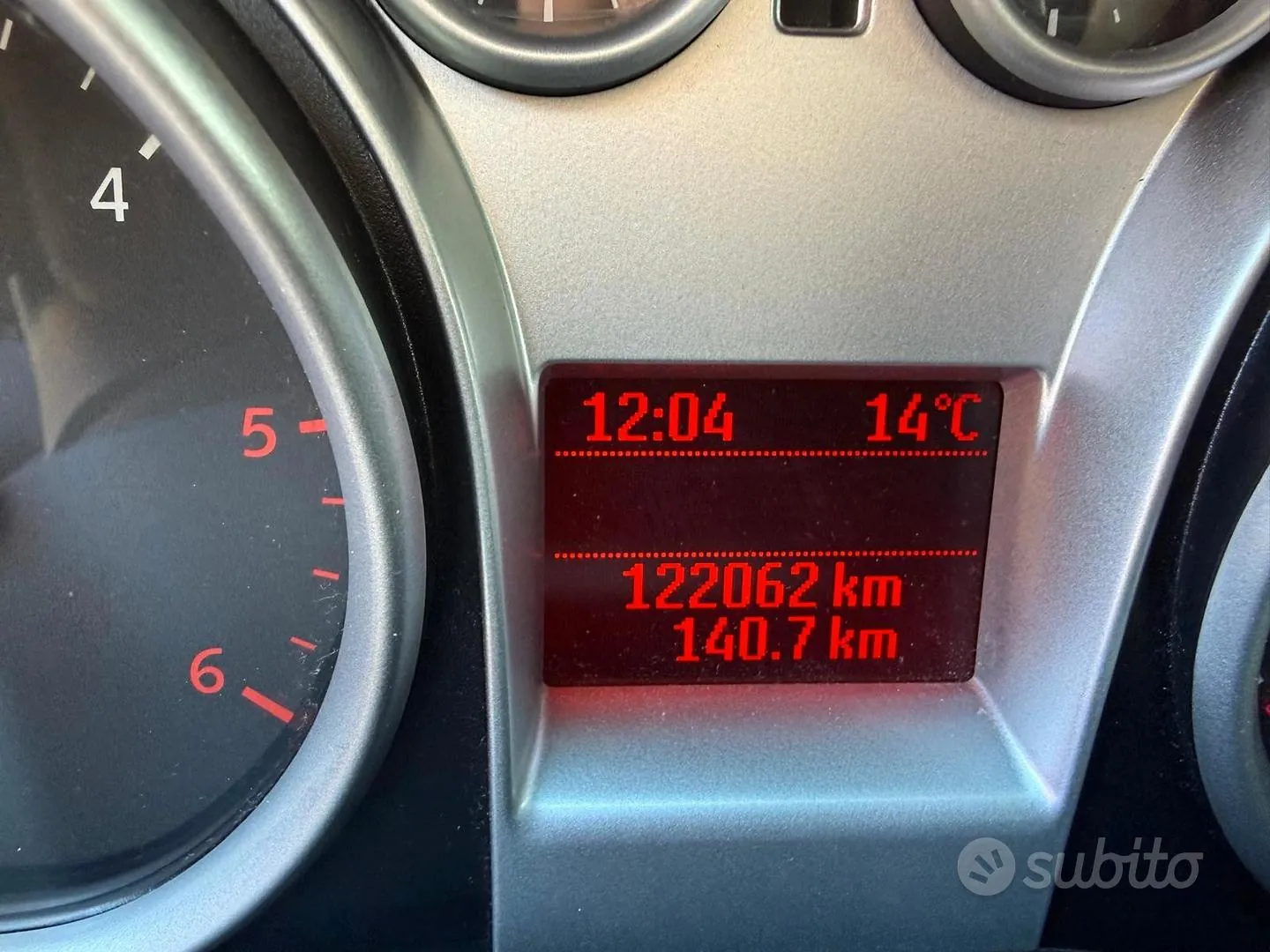 Ford Focus 2011 photo 5