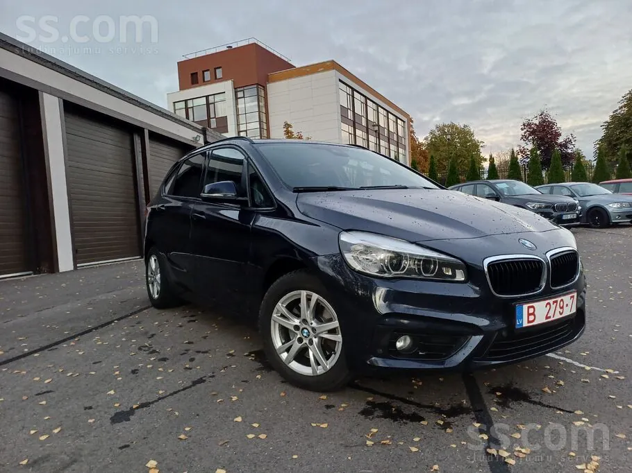 BMW 220D 2015 photo 2